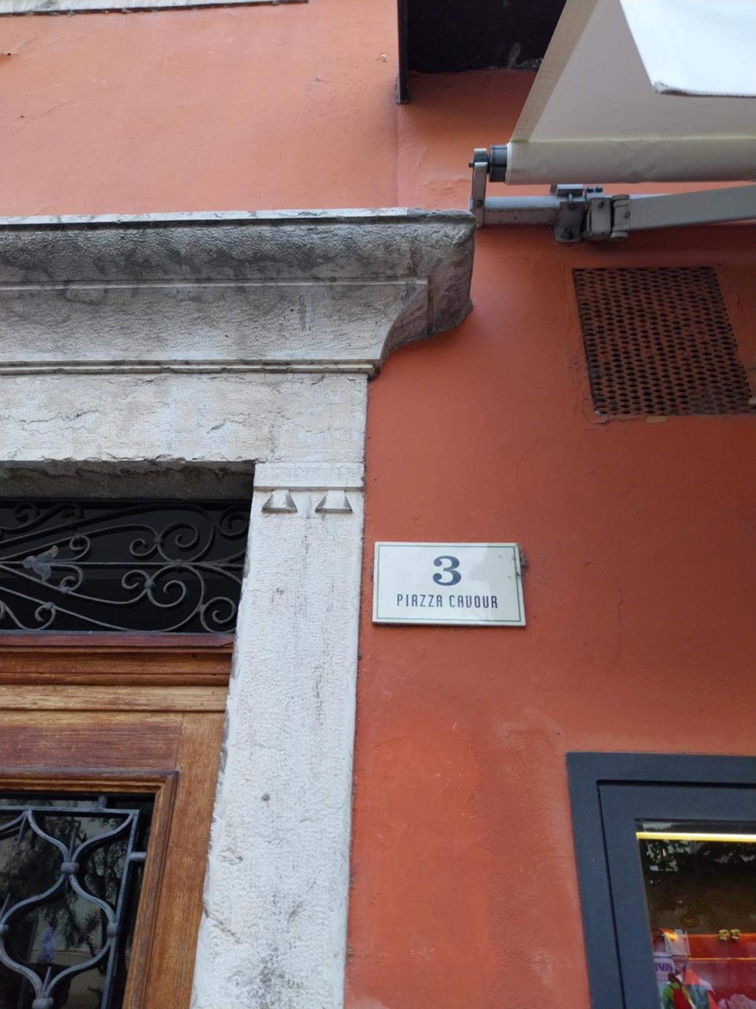 Appartamento Centro Storico Riva del Garda Bagian luar foto